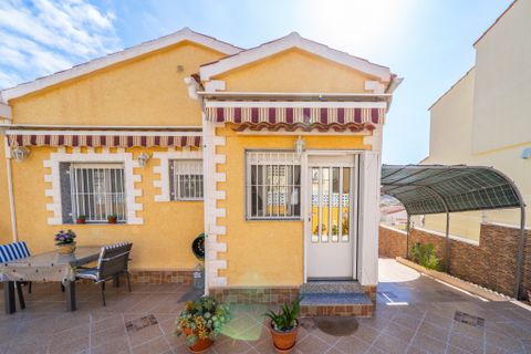 Villa a La Marina, Alicante, La Marina - € 279.000 | Ref: W6180 - foto 9